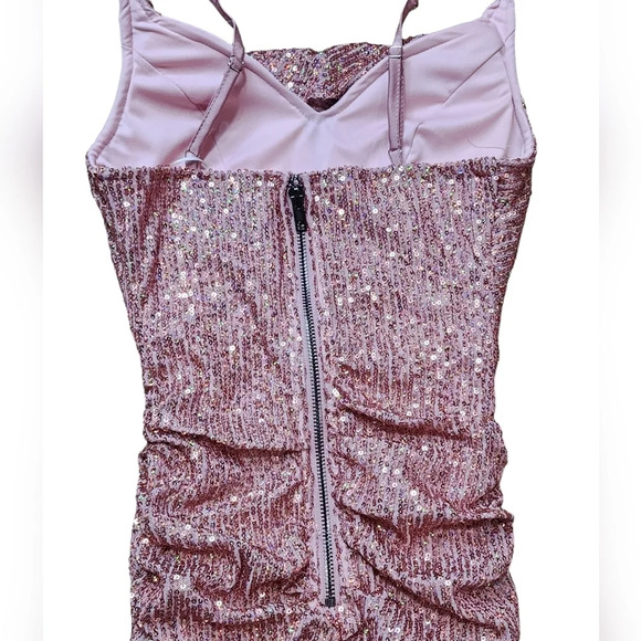Hello Molly Replay Button Pink Sequin Mini Dress NWT - Picture 4 of 12